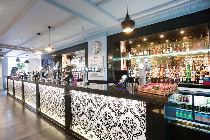The Guildhall And Linen Exchange Wetherspoon Dunfermline Ngoại thất bức ảnh